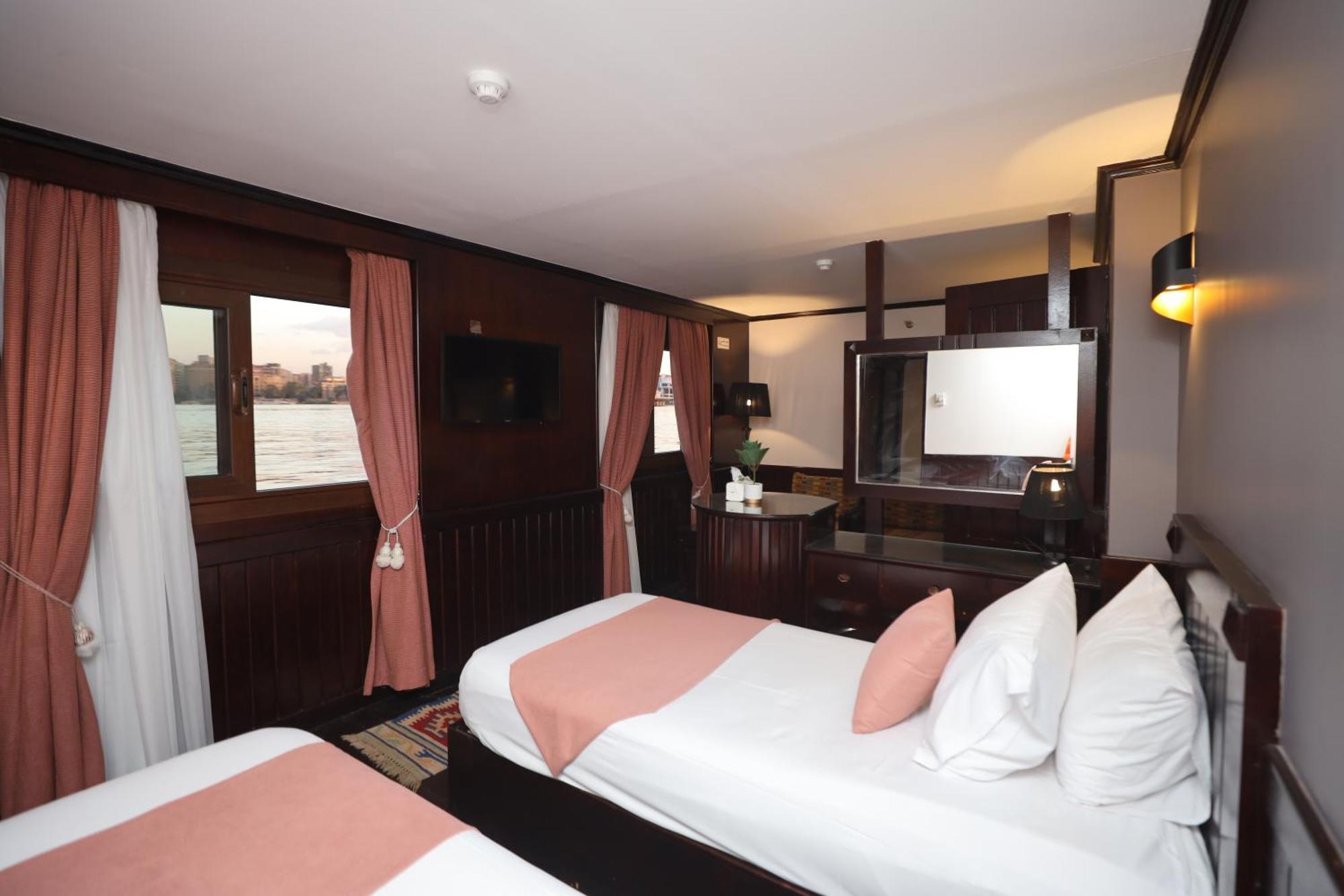 You Nile View Hotel Giza Eksteriør billede