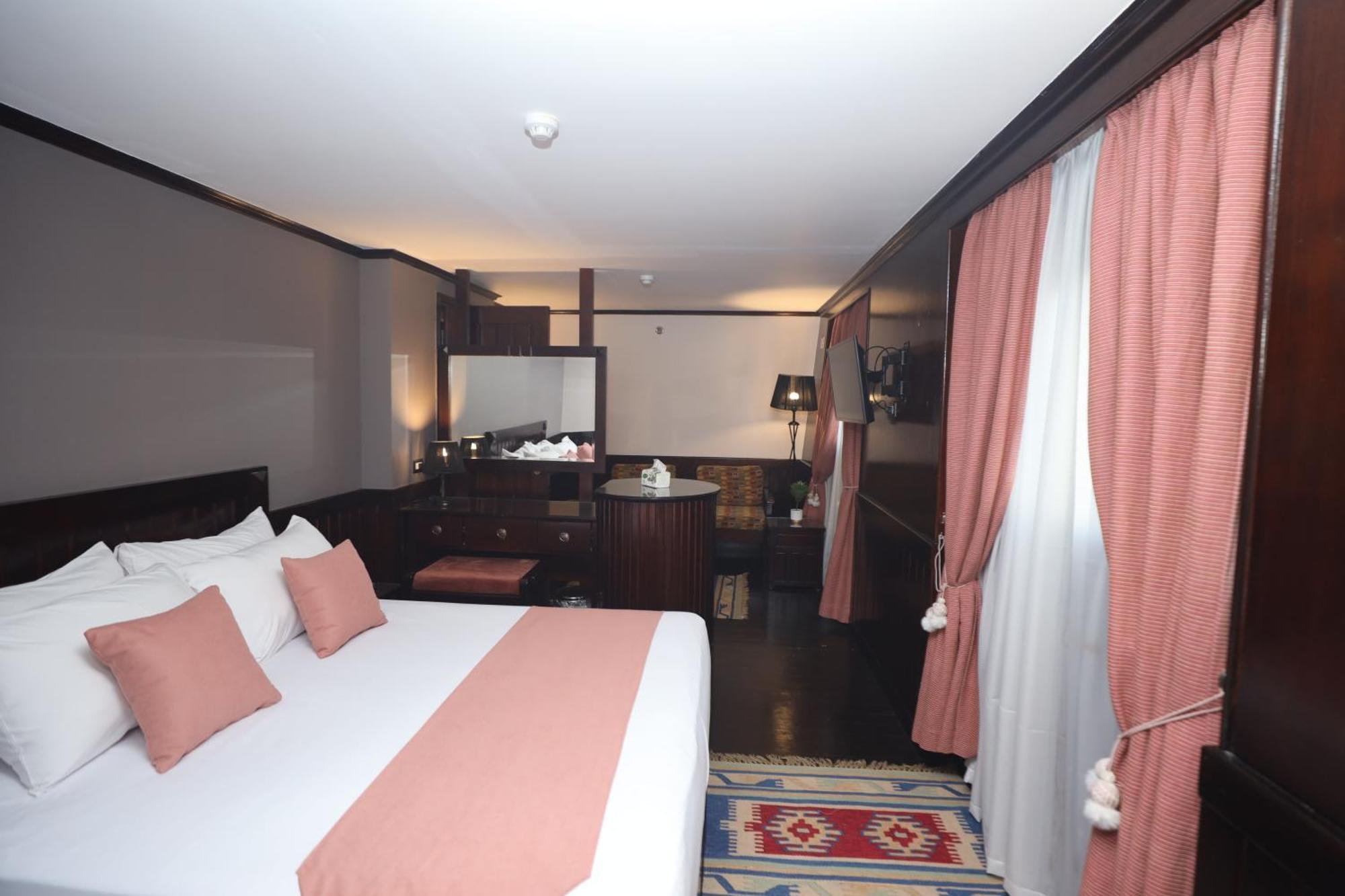 You Nile View Hotel Giza Eksteriør billede